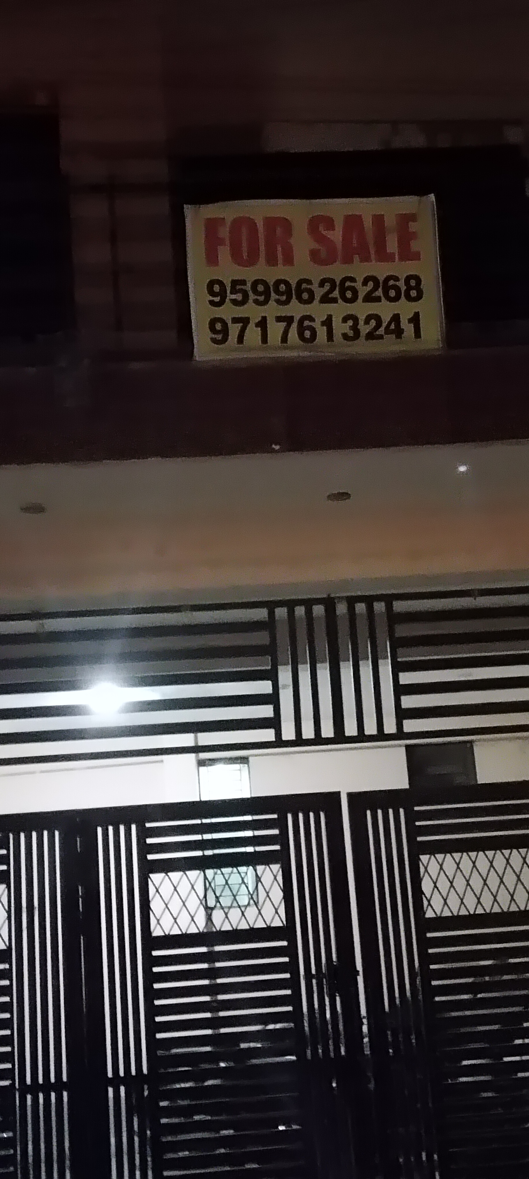 4 BHK + Pooja Room Independent House For Sale in New Friends Colony