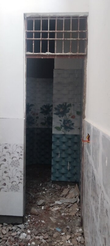 Bathroom in 4 BHK Independent House at New Friends Colony, Sanjay Nagar – for Sale