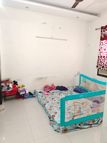 Bedroom in 3 BHK Apartment at Ansal Sushant Estate, Sector 52 – for Rent