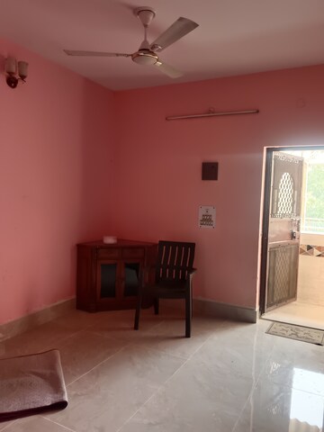 Living Room in 2 BHK Apartment at Dilshad Garden – for Rent