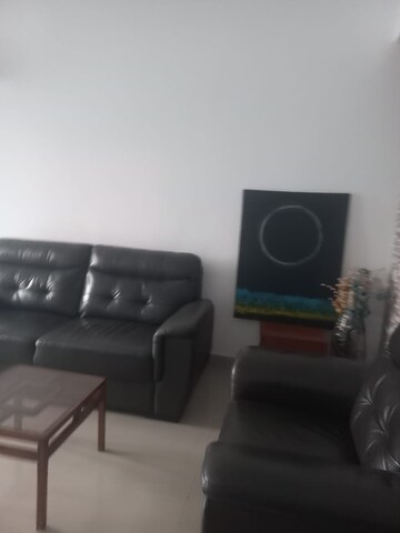 Living Room in 2.5 BHK Apartment at Pioneer Park Phase 1, Sector 61 – for Rent