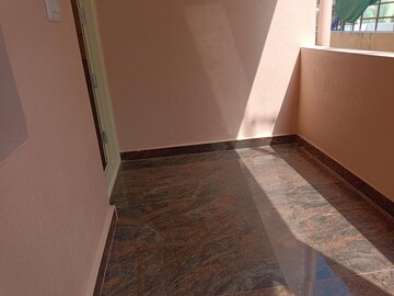 Room in 1 BHK Independent House at Agaram – for Rent