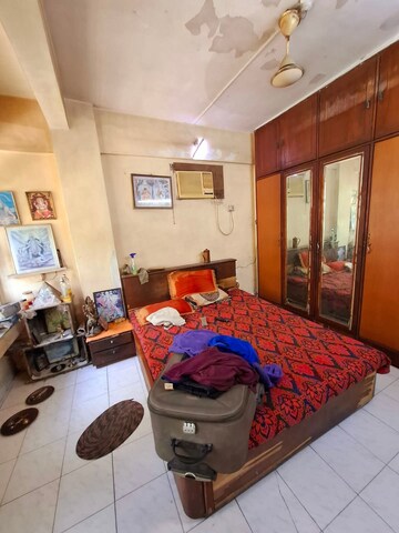 Bedroom in 2 BHK Apartment at Dignity Bayview, Wadala West – for Rent