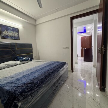 Parking in 1 BHK Builder Floor at Saket – for Rent