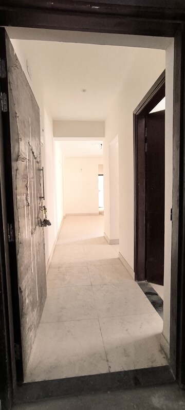Bathroom in 3 BHK Apartment at Cosmos Express 99, Sector 99 – for Sale