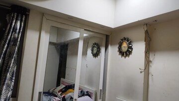 Furnished Amenities in 1 BHK Apartment at Lodha Amara, Kolshet Road – for Rent