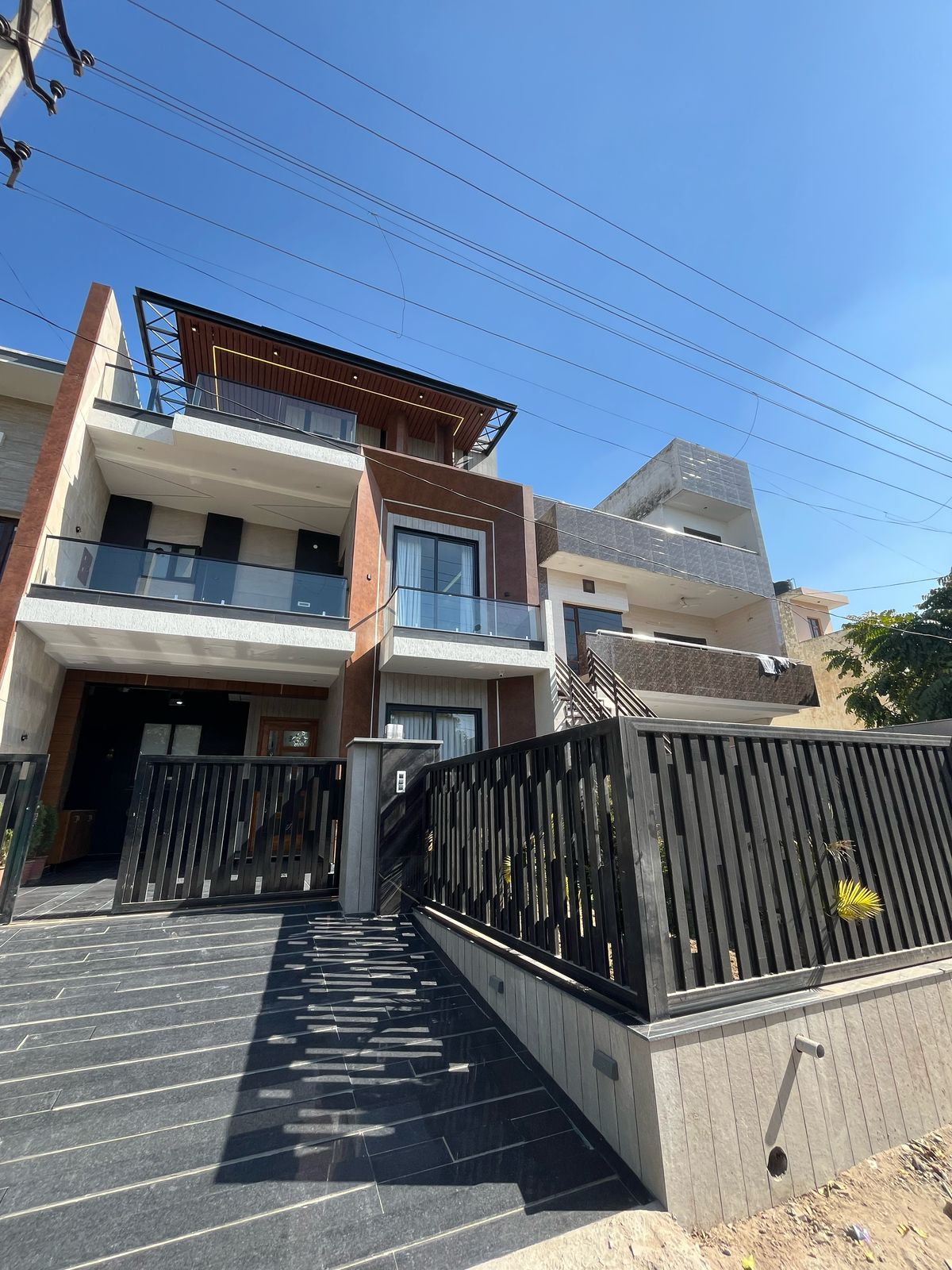 4 BHK + Pooja Room,Servant Room,Study Room,Extra Room Independent House For Sale in Real Estate Advisor 