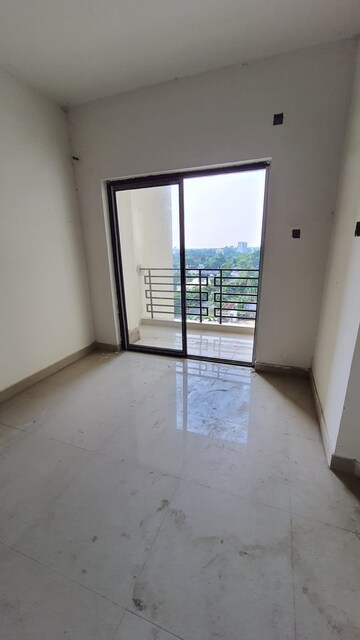 Room in 3 BHK Apartment at Rajwada Royal Gardens, Narendrapur – for Sale