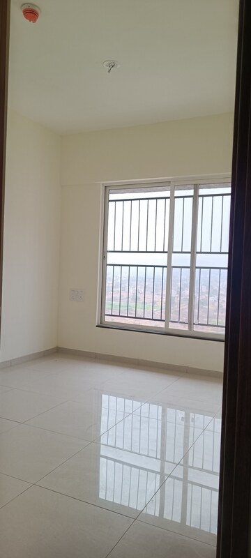 Room in 2 BHK Apartment at Kolte Patil Life Republic Oro Avenue, Hinjewadi – for Rent