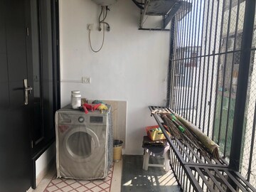 Balcony in 3 BHK Apartment at Safdarjang Enclave – for Sale