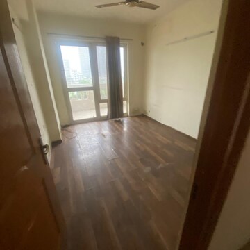 Kitchen in 3.5 BHK Apartment at Piedmont Taksila Heights, Sector 37c – for Sale