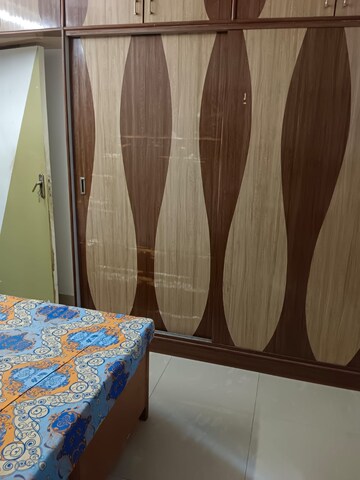 Bedroom in 2 BHK Apartment at Sai Krishna Kunj, Andheri West – for Rent