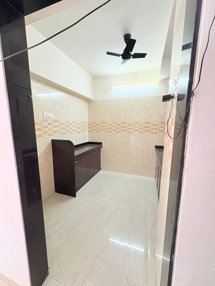 Bathroom, the-baya-goldspot 2 Bedroom 568 Sq.Ft. Apartment In Andheri East Mumbai 8218895