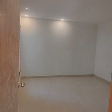 Room in 1.5 BHK Independent House at Kabir Nagar – for Sale