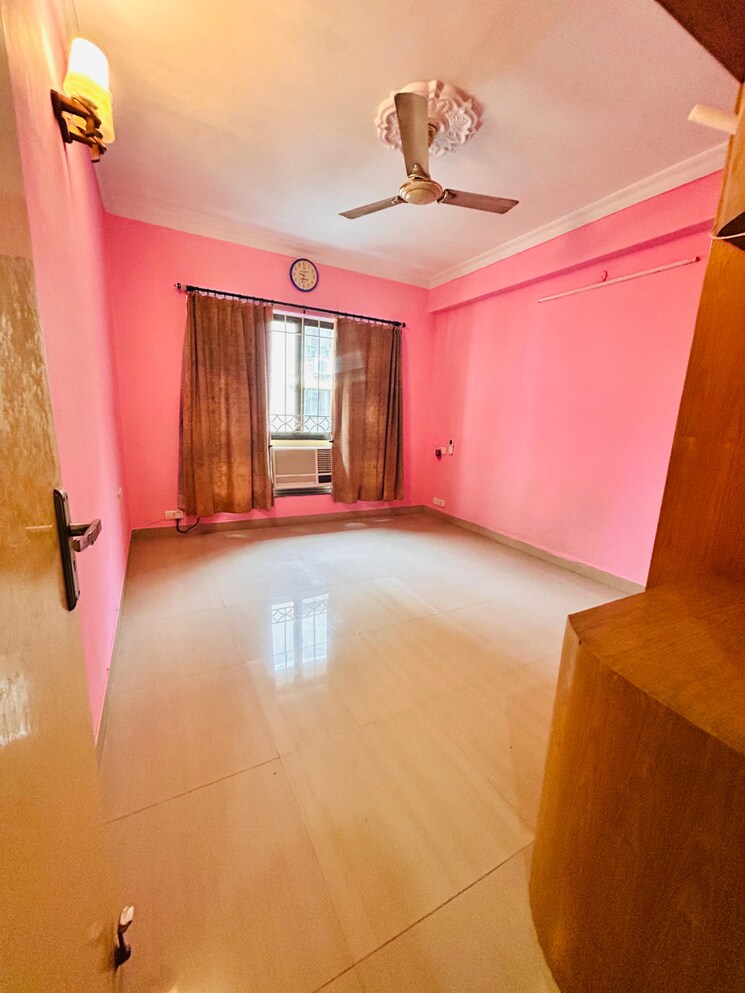 Room, mani-ratnam 3 Bedroom 1500 Sq.Ft. Apartment In Rajarhat Chowmatha Kolkata 8218949