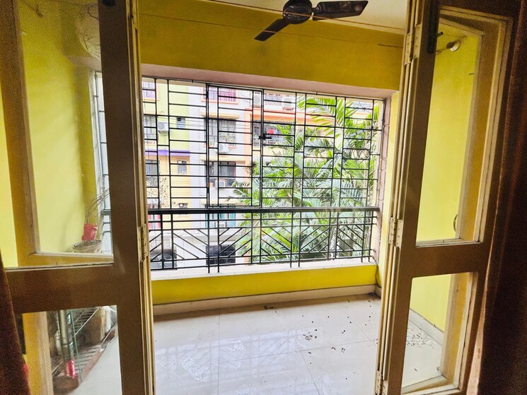 Balcony, mani-ratnam 3 Bedroom 1500 Sq.Ft. Apartment In Rajarhat Chowmatha Kolkata 8218949