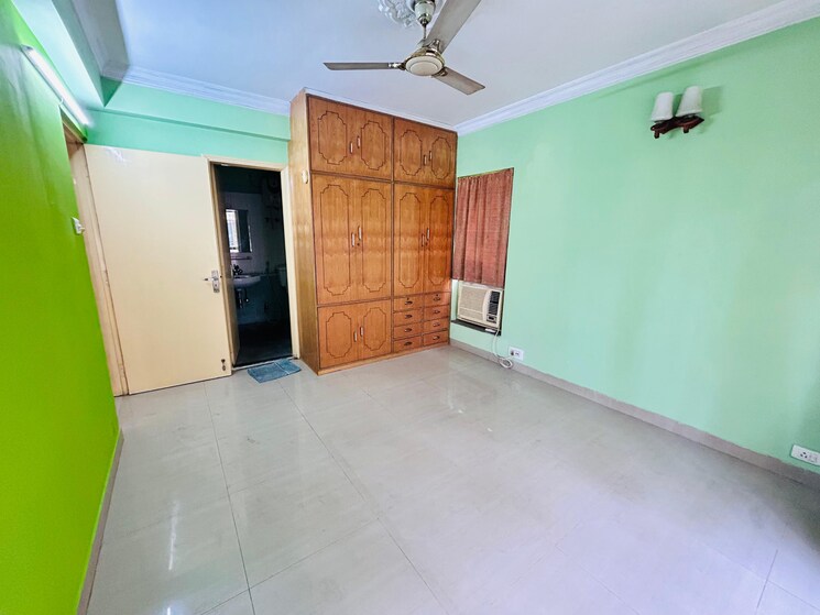 Room, mani-ratnam 3 Bedroom 1500 Sq.Ft. Apartment In Rajarhat Chowmatha Kolkata 8218949