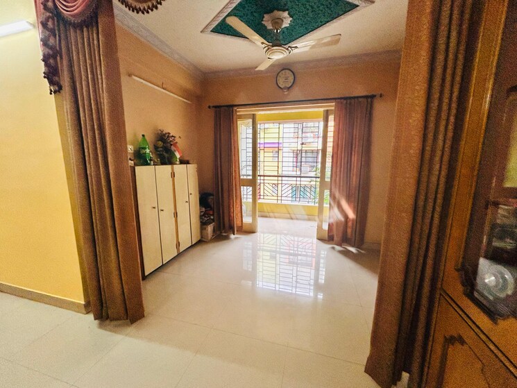 Room, mani-ratnam 3 Bedroom 1500 Sq.Ft. Apartment In Rajarhat Chowmatha Kolkata 8218949