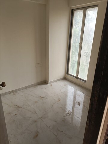 1.5 BHK Apartment For Sale in Kalyan Murbad Road