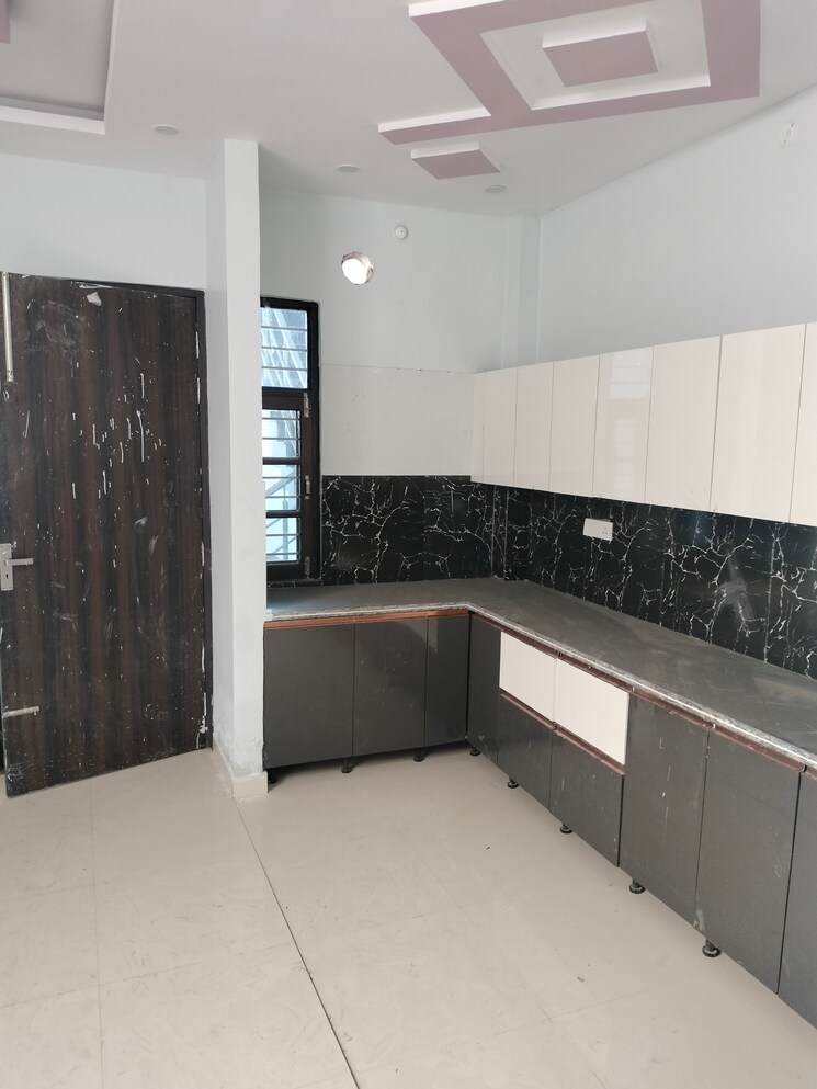 Kitchen, kamta 4 Bedroom 1250 Sq.Ft. Villa In Kamta Lucknow 8218976