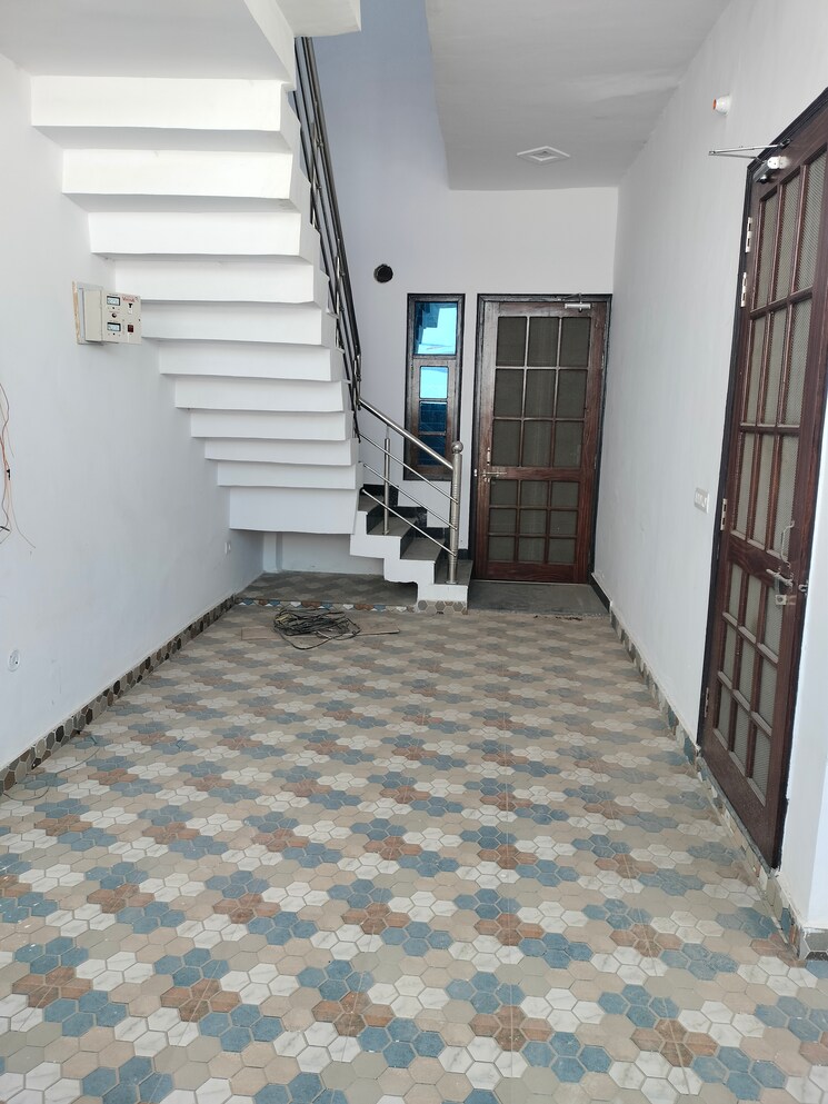 undefined, kamta 4 Bedroom 1250 Sq.Ft. Villa In Kamta Lucknow 8218976