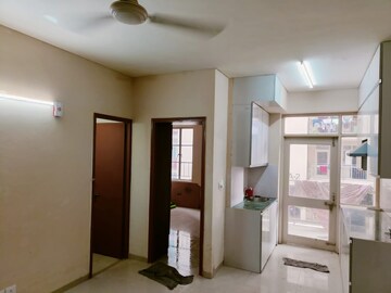 Room in 2 BHK Apartment at Adani Aangan, Sector 89a – for Rent