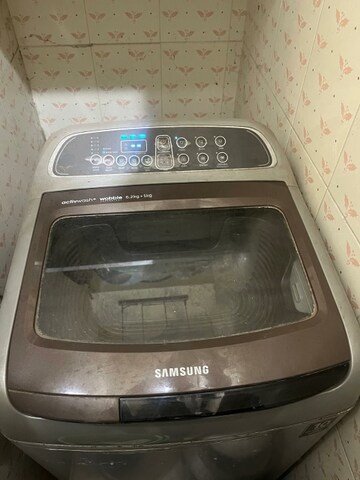Furnished Amenities in 1 BHK Apartment at Raunak Unnathi Greens, Kasarvadavali – for Rent