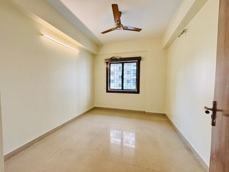 Room, loharuka-green-heights 3 Bedroom 1190 Sq.Ft. Apartment In Bablatala Kolkata 8218973