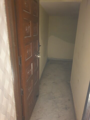 Furnished Amenities in 4 BHK Independent House at Sector 16 – for Rent