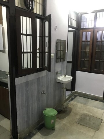  2 BHK Independent House at Gomti Nagar – for Rent