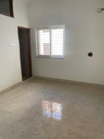 Room in 3 BHK Apartment at Doranda – for Rent