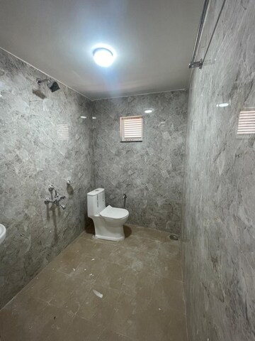 Bathroom in 3 BHK Apartment at Doranda – for Rent