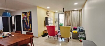 Team Area in 3 BHK Apartment at Oberoi Maxima, Andheri East – for Rent
