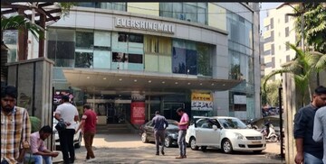  Office Space For Rent in Evershine Mall, Malad West
