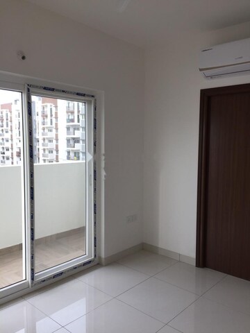 Room in 3 BHK Apartment at Aparna Cyber Life, Nallagandla – for Rent