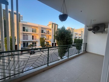 Balcony in 2.5 BHK Apartment at Sohna Road – for Rent