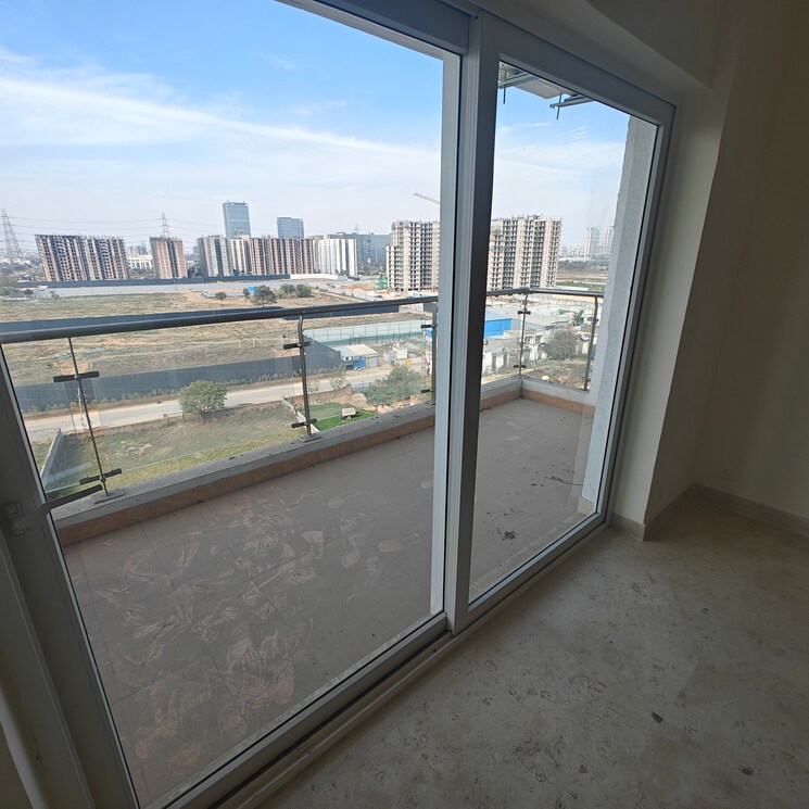 Balcony, shree-vardhman-victoria 3.5 Bedroom 1950 Sq.Ft. Apartment In Sector 70 Gurgaon 8219149