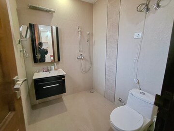 Bathroom in 4 BHK Apartment at Sector 50 – for Rent