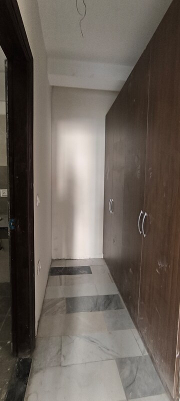  4 BHK Apartment at Cosmos Express 99, Sector 99 – for Sale