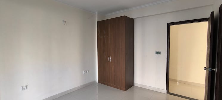 Room, cosmos-express-99 4 Bedroom 3000 Sq.Ft. Apartment In Sector 99 Gurgaon 8219190