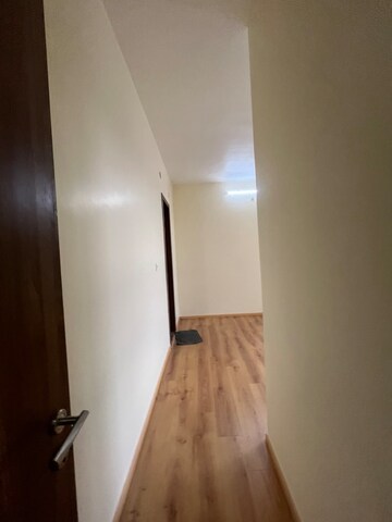 Room in 2 BHK Apartment at SD Astron Tower, Kandivali East – for Sale