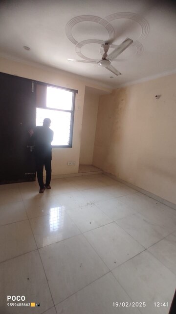 Room in 1 BHK Builder Floor at Mehrauli – for Rent