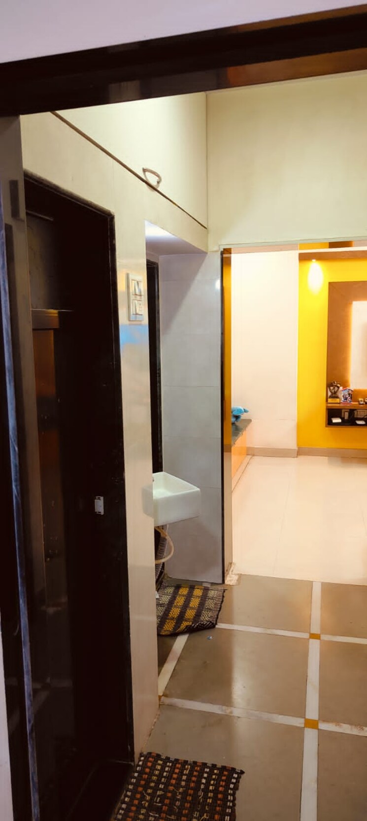 Bathroom, ekta-safalya-chs 2 Bedroom 910 Sq.Ft. Apartment In Azad Nagar Thane 8219315
