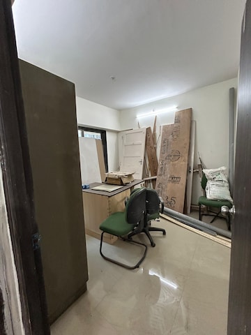 Master Bedroom in 2 BHK Apartment at Shree Sai Surya Kiran, Andheri West – for Rent