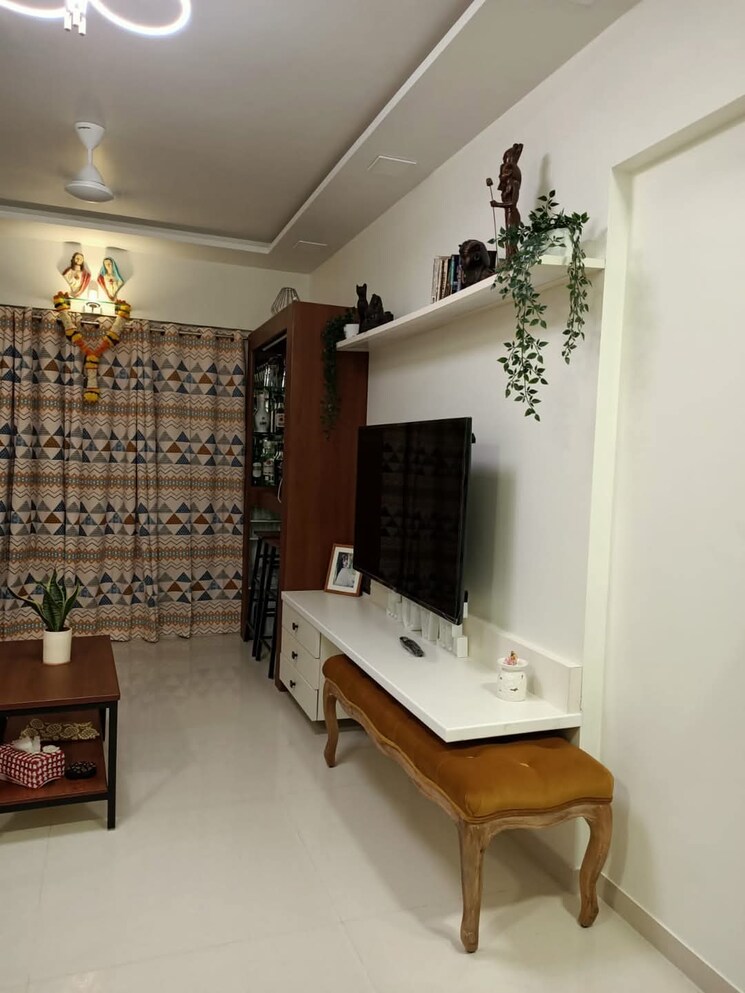 Living Room, shree-chs-matunga 1 Bedroom 500 Sq.Ft. Apartment In Matunga East Mumbai 8219333