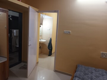 Room in 2 BHK Apartment at Paranjape Schemes Royal Court, Andheri East – for Rent