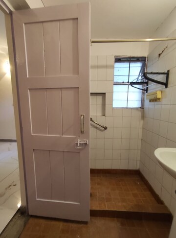 Bathroom in 3 BHK Apartment at Vasant Kunj – for Rent