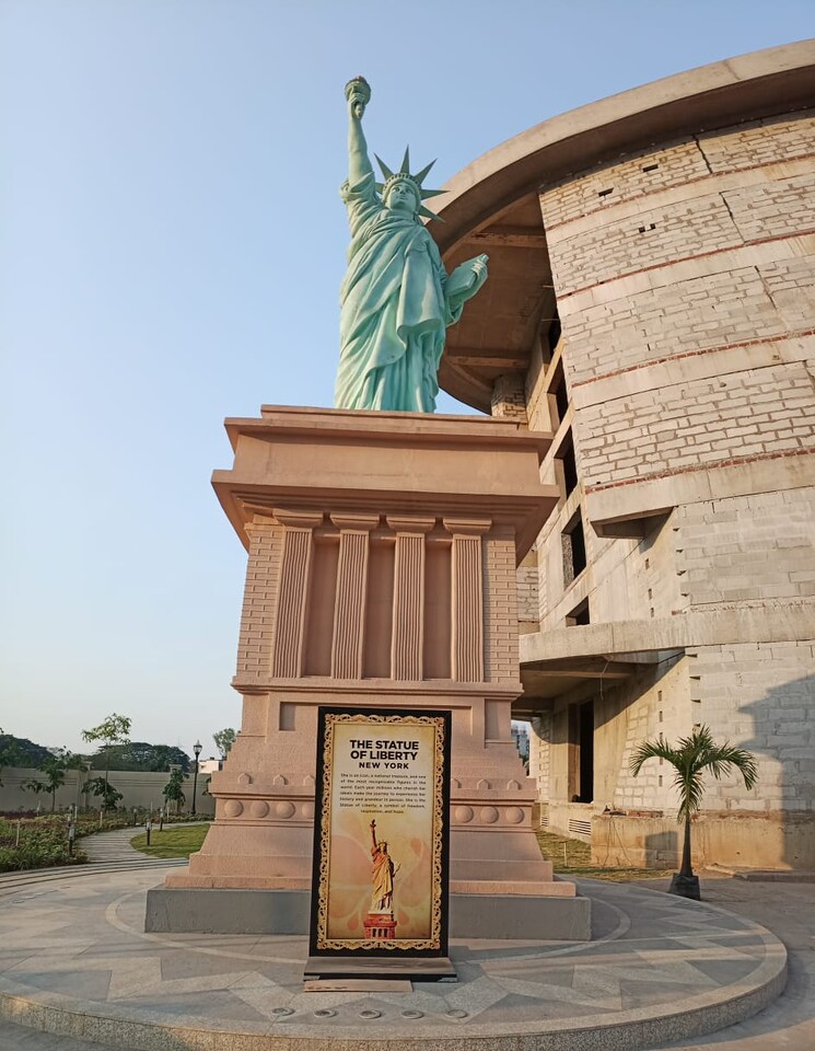 Exterior View, paradise-lifespaces-sai-world-city 2 Bedroom 931 Sq.Ft. Apartment In New Panvel Navi Mumbai 8219396