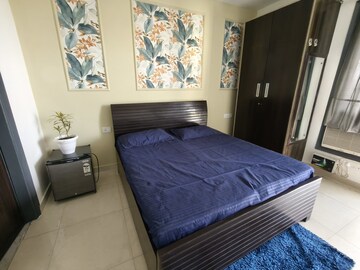 Bedroom in 4 BHK Apartment at Sector 57 – for Rent