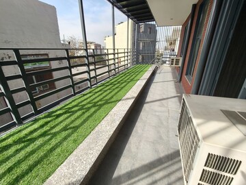 Balcony in 4 BHK Apartment at Sector 57 – for Rent